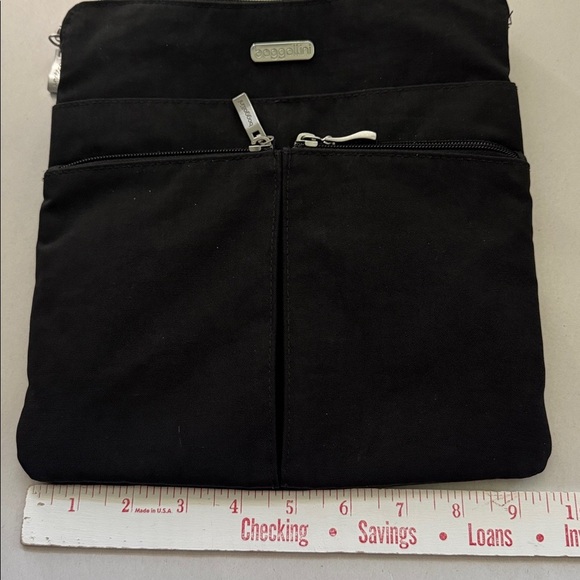 Baggallini Small Crossbody Bag Travel Organizer Black purse Vacation minimalist - Picture 10 of 10